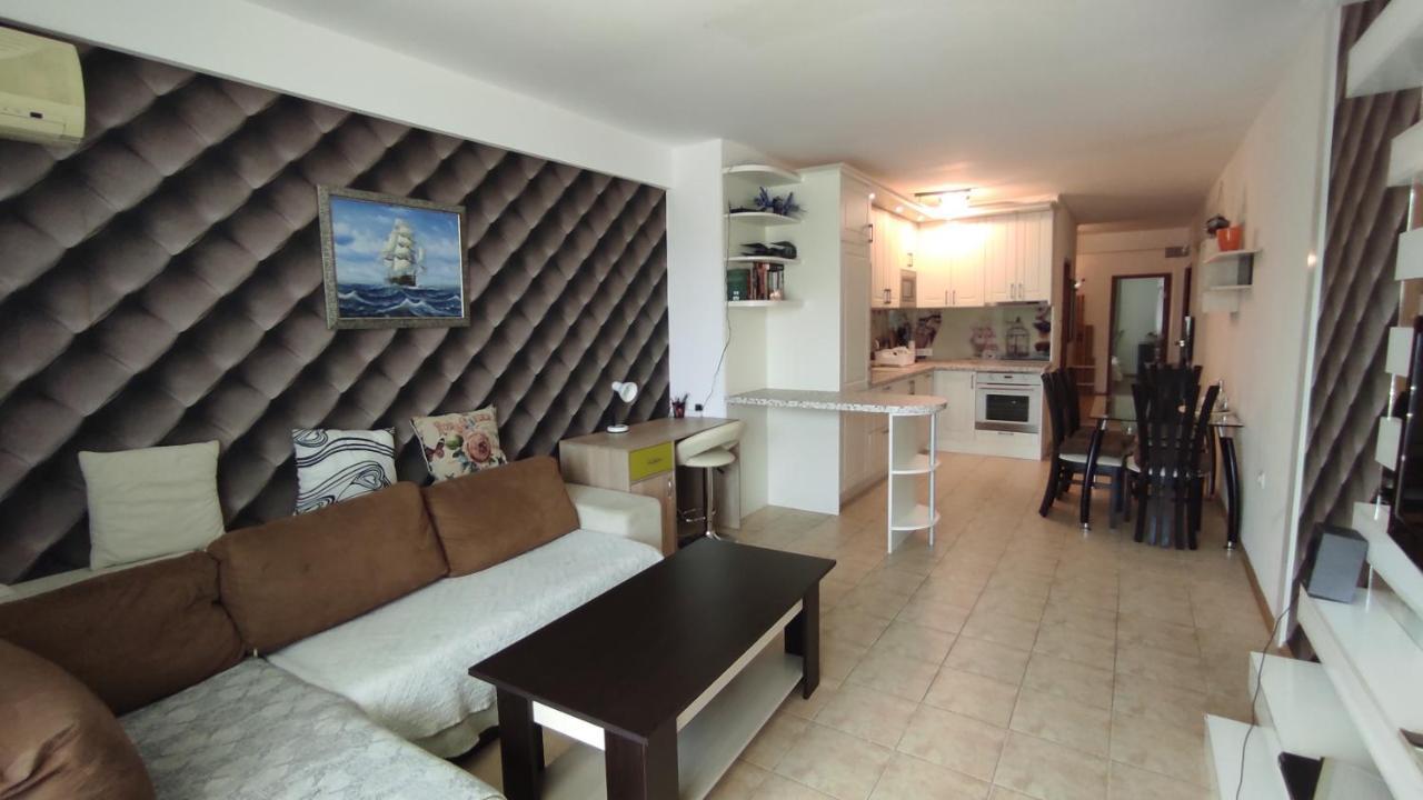 Dom-El Real Apartments In Sea View Complex Свети-Влас Экстерьер фото